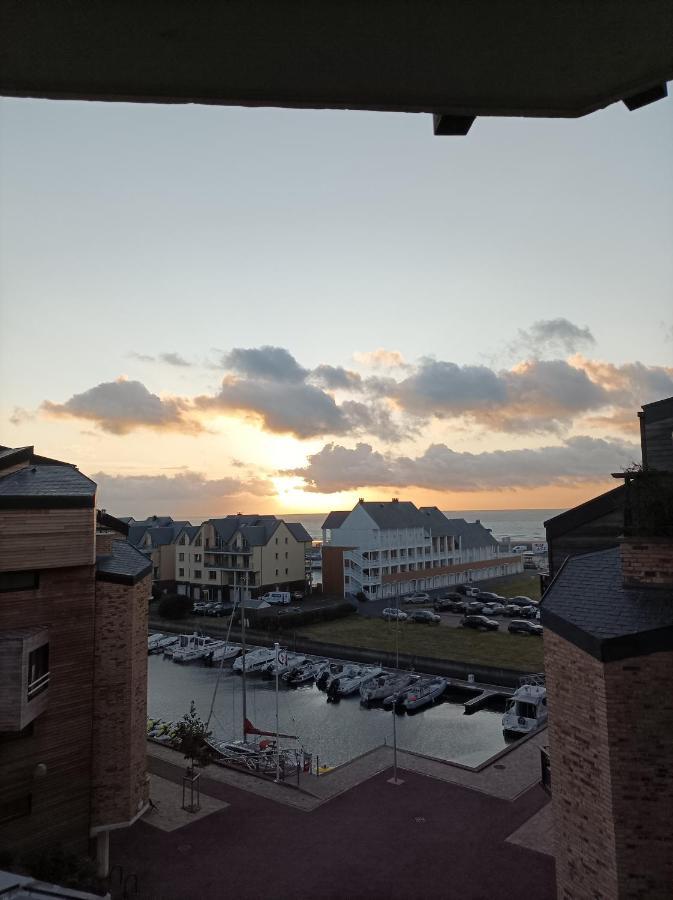 Les Palmes Port Deauville Apartamento Exterior foto